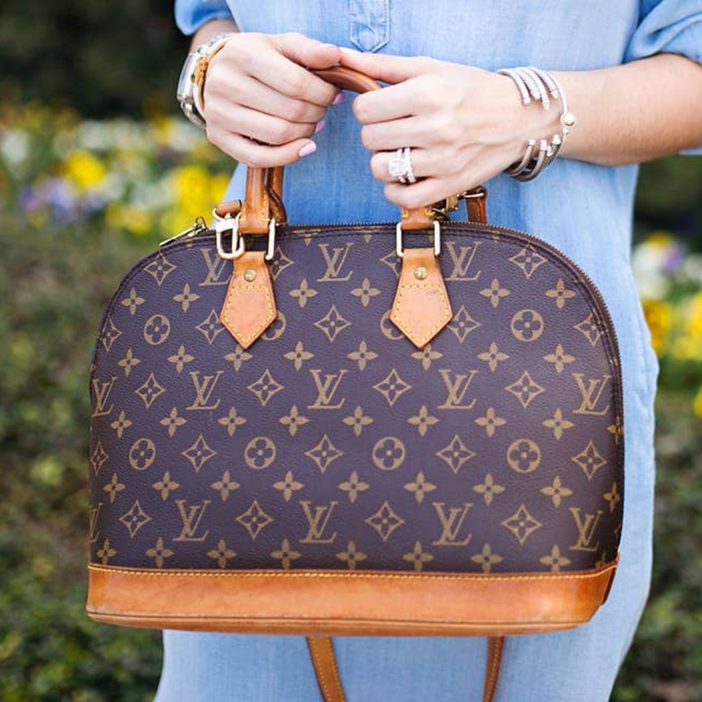 💎✨Authentic✨💎 Louis Vuitton Monogram Alma Hand Bag